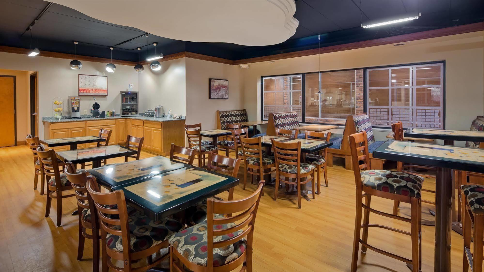 Best Western Valley Plaza Inn Μίντλαντ Εξωτερικό φωτογραφία